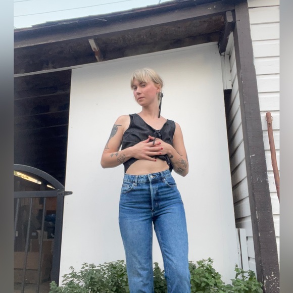 Dark wash high waisted jeans - Picture 2 of 3